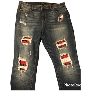 Judy Blue Buffalo Plaid Check Patch Skinny Jeans NWOT 2X